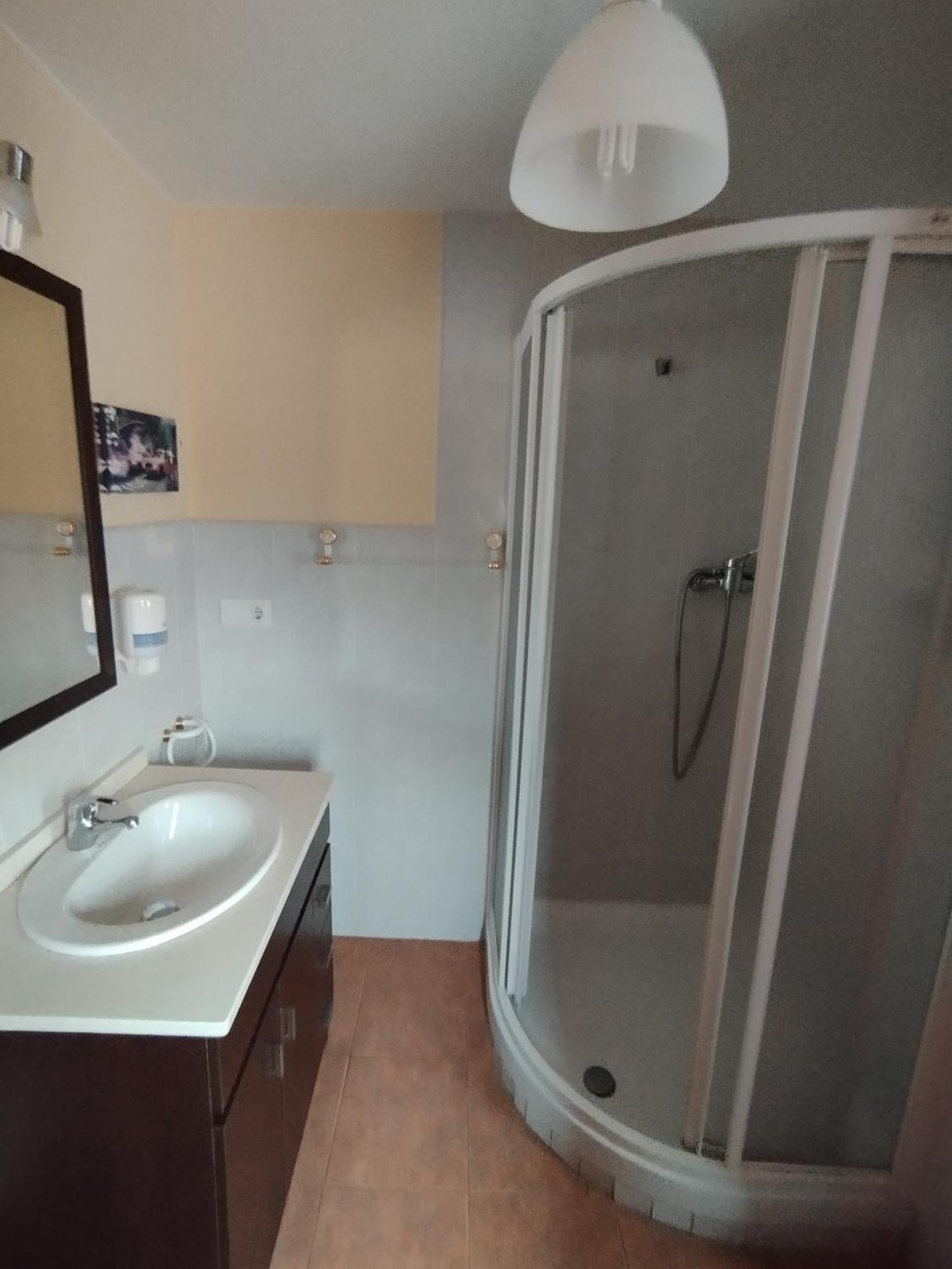 Hostal Bordillas Pomaluengo Екстериор снимка